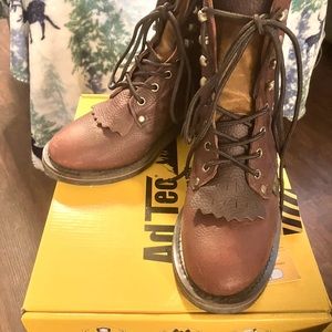 Women’s Ad Tech Packer work boot. Size 6.5. New in box, worn once.